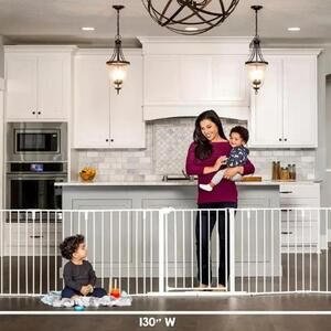 Regalo 130-Inch Super Wide Adjustable Baby Gate and Play Yard